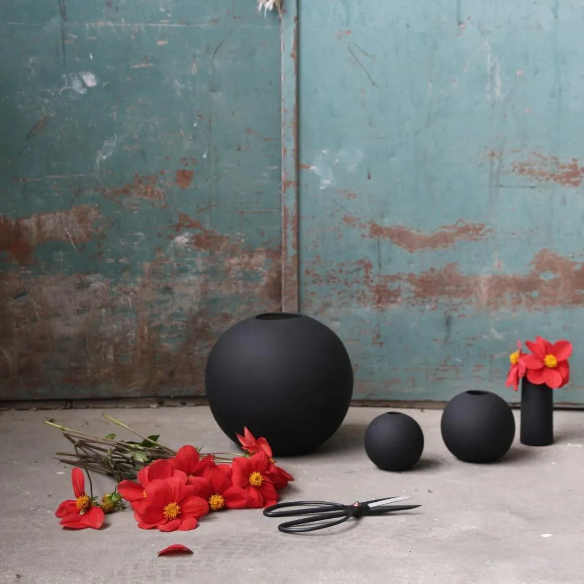 Ball Vase - Svart
