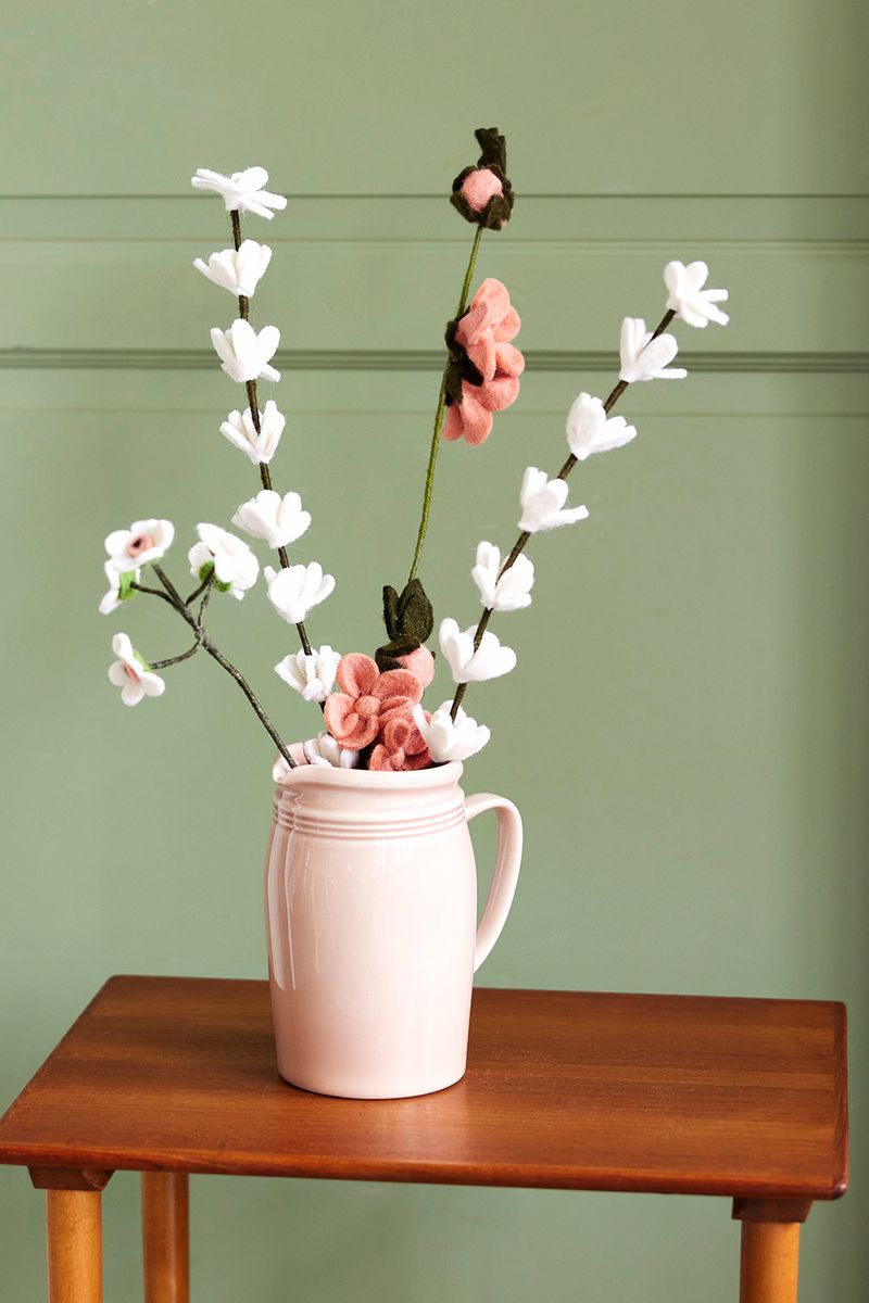 Ullfilt Stilk m.mange blomster, Plomme